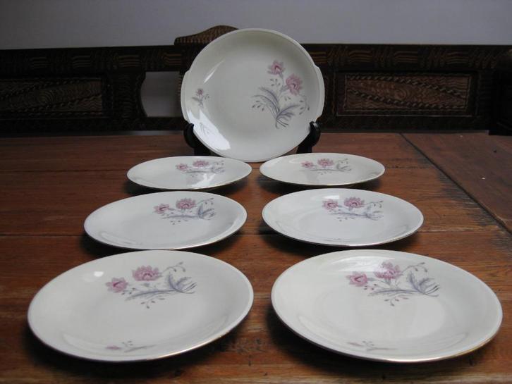 mooi gebakstel met roze bloemetjes, Bavaria., Antiek en Kunst, Antiek | Servies los, Ophalen of Verzenden