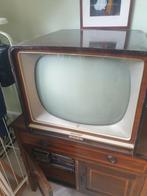 Te koop Philips zwart wit tv jaren 50 of te ruil onkyo dvds, Ophalen
