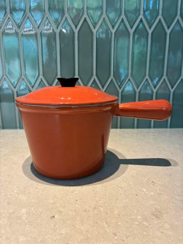 Als NIEUW Le Creuset fonduepan melkpan caquelon steelpan beschikbaar voor biedingen