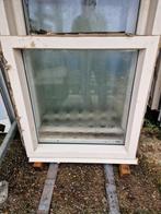 Partij Kunstof kozijnen met houtnerf en dubbel glas, Kunststof, Gebruikt, Raamkozijn, 75 tot 150 cm