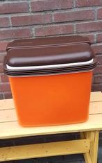 💐VINTAGE KOELBOX VAN CURVER ORANJE MET BRUINE DEKSEL, Caravans en Kamperen, Koelboxen, Ophalen of Verzenden, Zo goed als nieuw