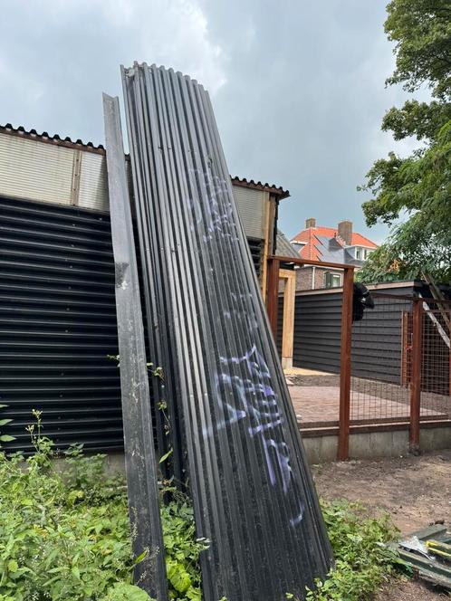 9 stalen golfplaten 516x90cm, Doe-het-zelf en Verbouw, Dakpannen en Dakbedekking, Gebruikt, Golfplaat, Metaal, Zwart, 15 m² of meer
