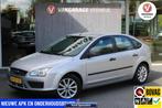 Ford Focus 1.6-16V|105PK|5Drs|Airco|Trekhaak|Boekjes|Nap, 1596 cc, Gebruikt, 4 cilinders, 620 kg