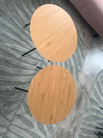 Set van 2 houten bijzettafels beschikbaar voor biedingen