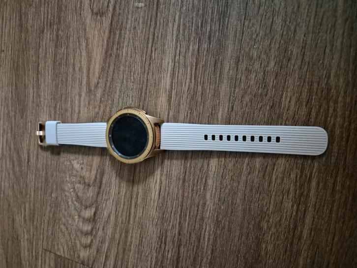 Samsung Galaxy Watch rosé (BF39), Sieraden, Tassen en Uiterlijk, Smartwatches, Zo goed als nieuw, Android, Roze, Ophalen of Verzenden