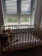 Mooi babybedje, Ophalen, Zo goed als nieuw, Ledikant