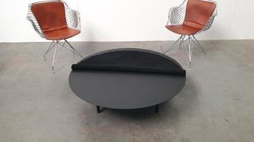 Serax design Bea Mombaers salontafel leer staal zwart beschikbaar voor biedingen