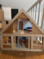 Houten poppenhuis deels gemeubileerd OPHALEN, Ophalen, Zo goed als nieuw, Poppenhuis