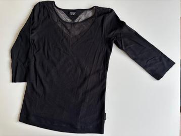 Marccain t-shirt zwart  beschikbaar voor biedingen