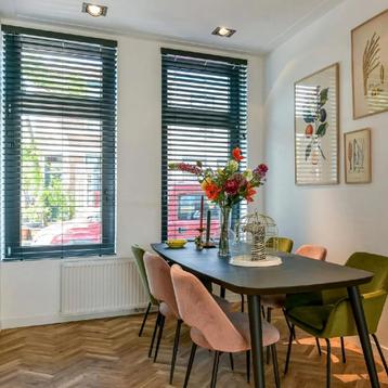 Luxe houten jaloezieën zwart - raam van 1 meter breed beschikbaar voor biedingen