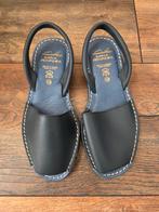 NIEUW leren sandals Avarca Menorquina 38 blauw donkerblauw, Ophalen of Verzenden, Zo goed als nieuw, Blauw