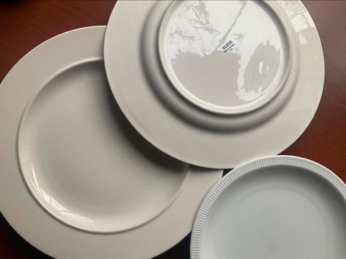 3 ALESSI dinerborden 27.5 diam.Ettore Softass, Huis en Inrichting, Keuken | Servies, Zo goed als nieuw, Bord(en), Overige stijlen