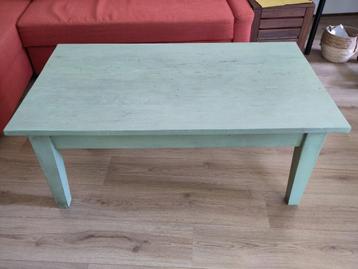 koffie tafel beschikbaar voor biedingen