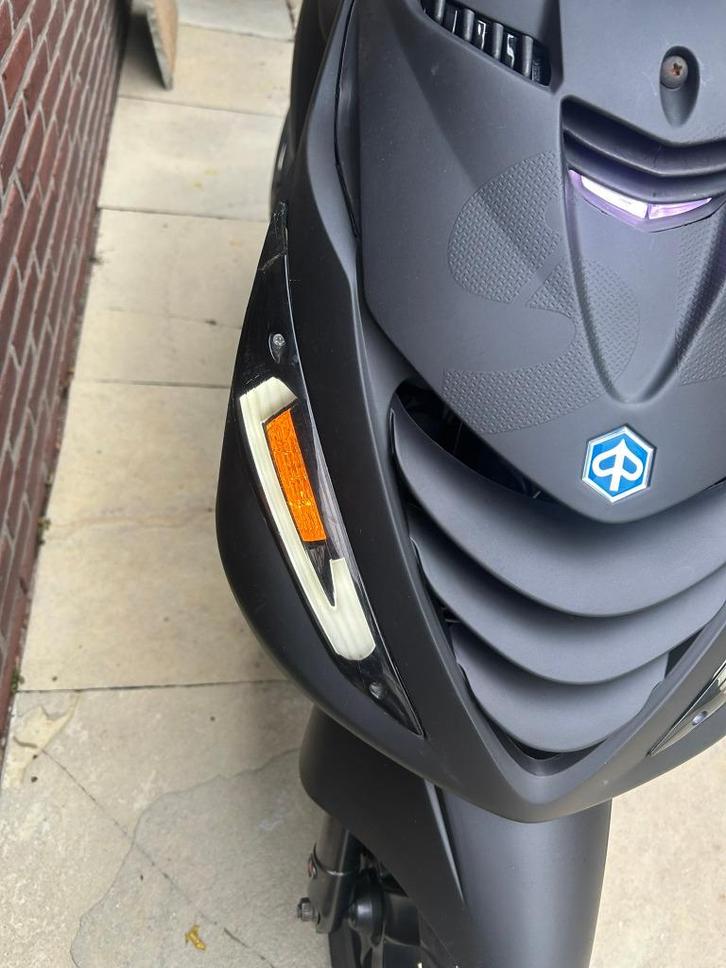 LED-knipperlichtenset Zip (voor + achter) deels werkend, Fietsen en Brommers, Brommers | Tuning en Styling, Gebruikt, Ophalen of Verzenden