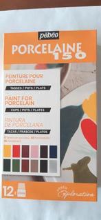Pebeo porseleinverf 12x20ml met gratis 31 delig sjablonenset, Hobby en Vrije tijd, Schilderen, Ophalen of Verzenden, Nieuw, Overige typen