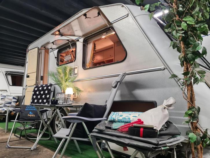 KIP 44 TTZ / 2001 / VOORTENT EN LUIFEL, Caravans en Kamperen, Caravans, Bedrijf, 750 - 1000 kg, Treinzit, Kip, Dwarsbed, Overige typen