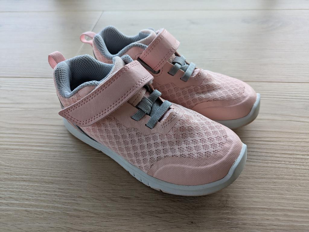 Gymschoenen roze - Decathlon - maat 27, Kinderen en Baby's, Kinderkleding | Schoenen en Sokken, Zo goed als nieuw, Schoenen, Meisje