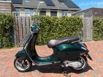 Vespa Primavera-Sprint 50 4T 3V - Weinig KM, Fietsen en Brommers, Scooters | Vespa, Ophalen, Overige modellen, Maximaal 45 km/u
