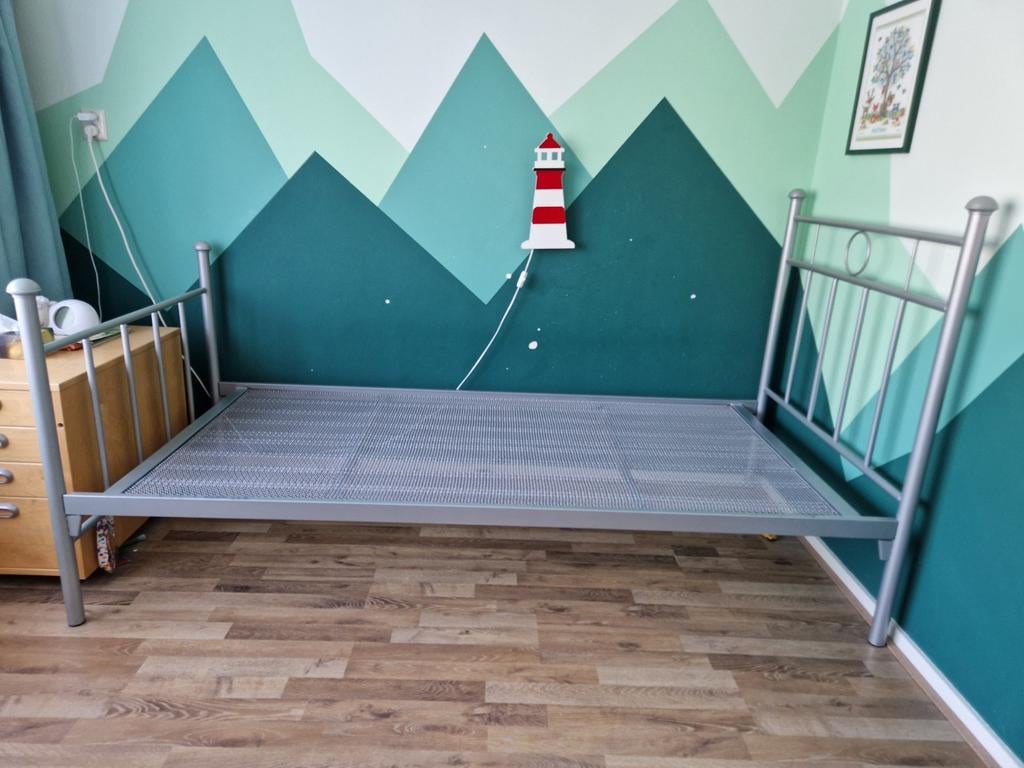 Eenpersoonsbed 90x200 met spiraalbodem, Ophalen, Gebruikt, 90 cm, Eenpersoons