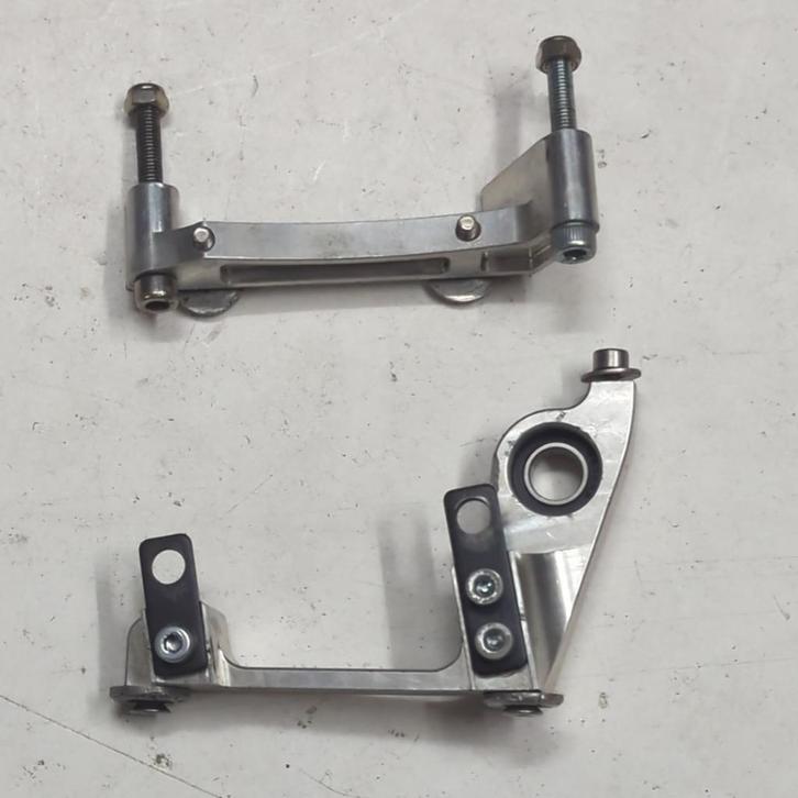 FG 2wd offroad aluminium motorsteunen (Marder Baja Monster), Hobby en Vrije tijd, Modelbouw | Radiografisch | Auto's, Gebruikt