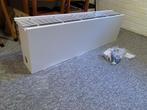 Radiator Jaga Strada, Doe-het-zelf en Verbouw, Verwarming en Radiatoren, Ophalen, 30 tot 80 cm, Hoog rendement (Hr), Radiator