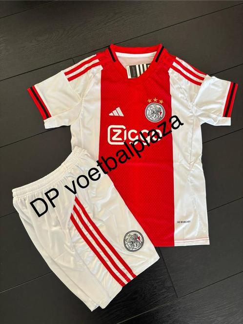 AJAX thuistenue 25/26 - uit voorraad leverbaar, Sport en Fitness, Voetbal, Nieuw, Set, Maat XS of kleiner, Ophalen of Verzenden