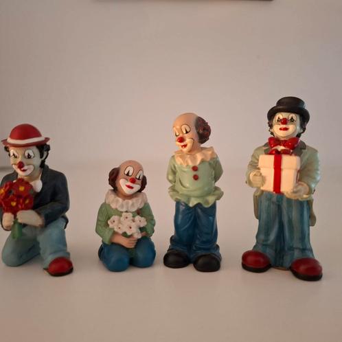 Clown Beeldjes Set - Handbeschilderd en Vrolijk (4 stuks), Antiek en Kunst, Kunst | Beelden en Houtsnijwerken, Ophalen of Verzenden