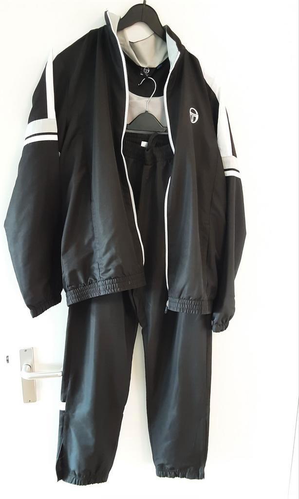 Zwart Sergio Tacchini Trainingspak, Kleding | Heren, Broeken en Pantalons, Zo goed als nieuw, Maat 56/58 (XL), Zwart, Ophalen of Verzenden
