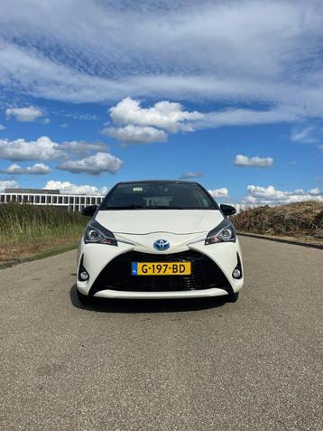Toyota Yaris 1.5 Hybrid Bi-Tone | Automaat | 2018 | 57k km beschikbaar voor biedingen