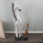 Handgesneden houten standbeeld van Giraffe en Zebra, Antiek en Kunst, Kunst | Beelden en Houtsnijwerken, Ophalen of Verzenden