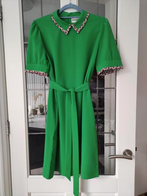 Essentiel Antwerp groene jurk maat 38, Kleding | Dames, Jurken, Gedragen, Maat 38/40 (M), Groen, Boven de knie, Ophalen of Verzenden