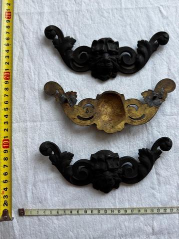 Decoratieve meubelbeslag-backplates en escutcheon beschikbaar voor biedingen
