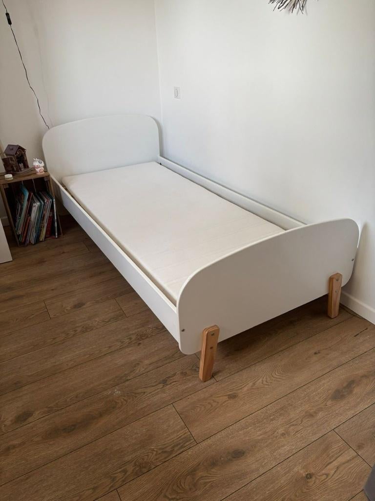 kinder bed 90*200, 85 tot 100 cm, Gebruikt, 180 cm of meer, Ophalen