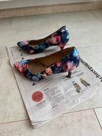 Mooie anna field pumps. Maat 37., Kleding | Dames, Schoenen, Ophalen of Verzenden, Zo goed als nieuw, Zwart