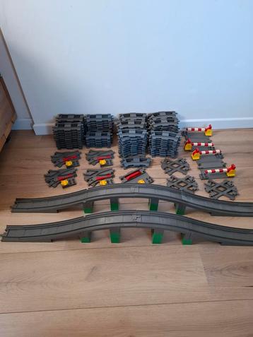 Grote Duplo Rails Set: Bochten, Recht, Brug, Wissels! beschikbaar voor biedingen