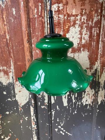 Vintage opaline hanglamp - groen - wit beschikbaar voor biedingen