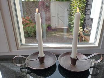 gietijzeren kandelaars blakers bruin 2x beschikbaar voor biedingen