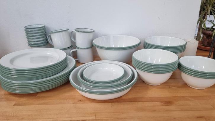 Emaille Servies Dille & Kamille - Compleet!, Huis en Inrichting, Keuken | Servies, Ophalen