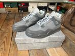 Nike Air Jordan 4 Wet Cement Paris Olympics - 42, Overige kleuren, Nike, Nieuw, Ophalen of Verzenden