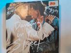 David bowie 7inch dancing in the street, Ophalen of Verzenden, Zo goed als nieuw, Pop