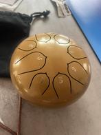 Steel Tongue drum compleet met boekje, tas, vingertaps, Muziek en Instrumenten, Ophalen of Verzenden, Zo goed als nieuw