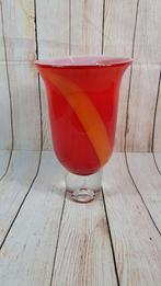 Prachtige geblazen Murano stijl vaas, rood en oranje. VIT, Tweedehands verkoop, Tweedehands verkoop, Gebruikt, Overige kleuren