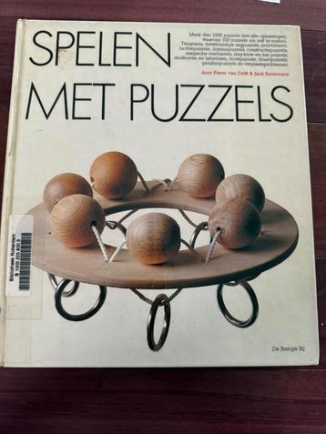 Spelen met puzzels beschikbaar voor biedingen