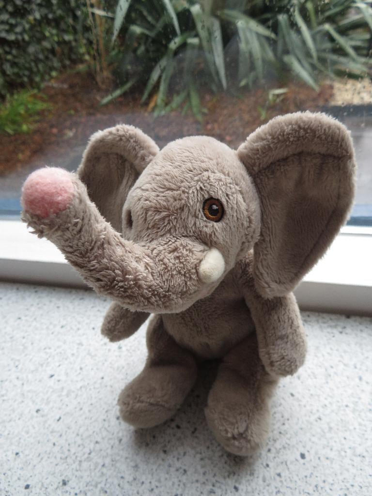 Olifant van het WWF meet ca 17 cm van kruin tot kruis, Ophalen of Verzenden, Zo goed als nieuw, Olifant