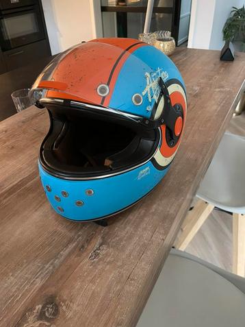 Smk retro helm beschikbaar voor biedingen