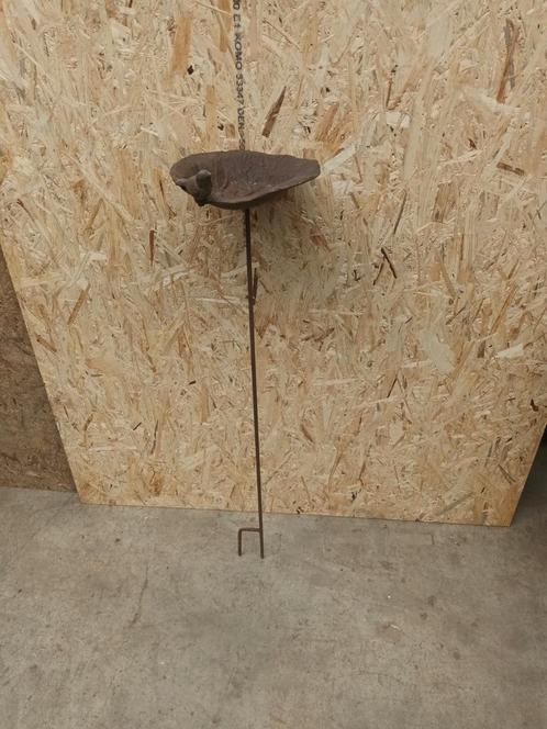 Metalen Vogelbadje waterbakje, Tuin en Terras, Tuinbeelden, Gebruikt, Dierenbeeld, Metaal, Ophalen of Verzenden