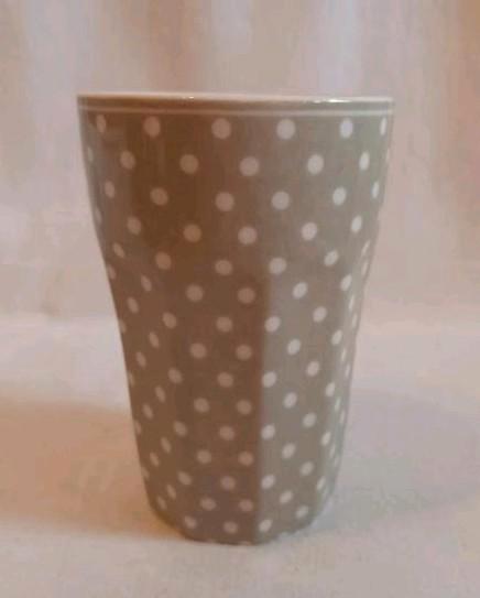Greengate Green Gate mok beker stippen Latte Macchiato, Huis en Inrichting, Keuken | Servies, Gebruikt, Kop(pen) en/of Schotel(s)