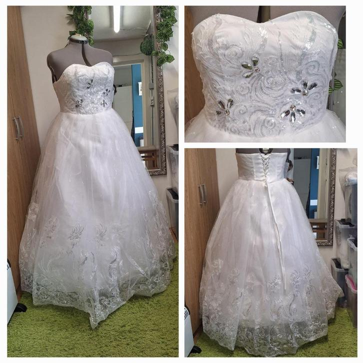 nieuwe bruidsjurk maat 48/50 ivoor, Kleding | Dames, Trouwkleding en Trouwaccessoires, Nieuw, Trouwjurk, Wit, Ophalen of Verzenden