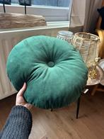 Donkergroene kussen met knoop - rond model, Huis en Inrichting, Woonaccessoires | Kussens, Ophalen of Verzenden