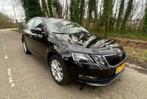 Skoda OCTAVIA 1ste eigenaar*Airco*Cruise-Controle*clima-cont, Gebruikt, Met garantie (alle), Zwart, Origineel Nederlands